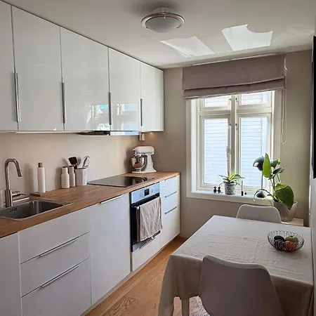 Ons Modern - 7 Min Drive To Conference Appartement